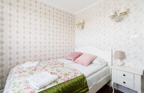 Nowe Miasto Apartment | Apartment With Balcony Malta Lake
