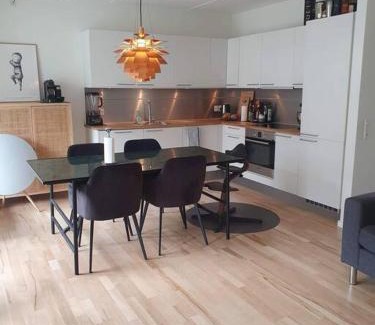 Sydhavnen Apartment | Apartment with canal view