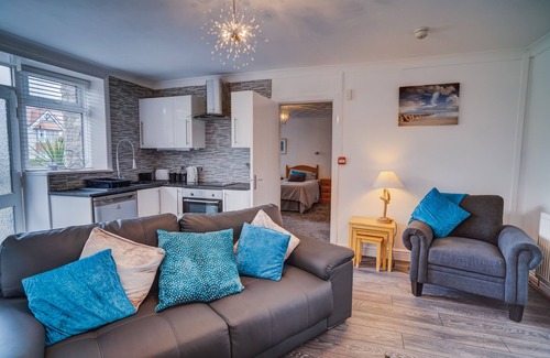 Colwyn Bay Apartment | Apartment with Garden View at Beachmount Holiday Apartments