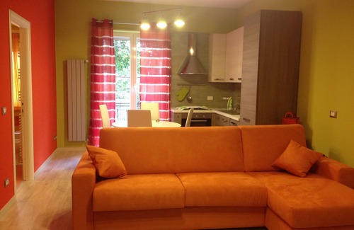 Quarto dei Mille Apartment | Apartment with garden and private parking for a fee