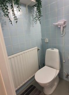 Hasselby Apartment | Apartment with garden near metro!