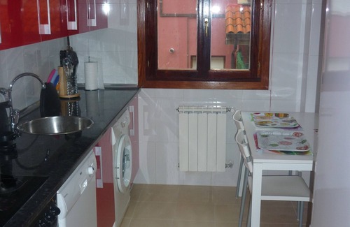Gibaja Apartment | Apartment with Jacuzzi and Wifi