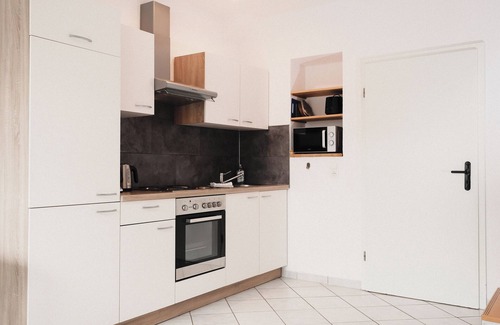 Steele House | Apartment with living flair