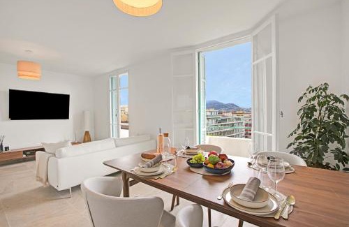 Les Baumettes Apartment | Apartment With Ocean View - Happy Rentals