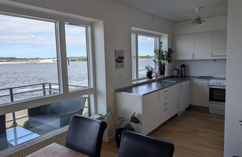 Aalborg Condo | Apartment with stunning views of the Limfjord