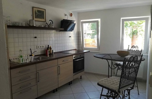 Oberursel Apartment | Apartment 'Wohnung 55 Qm' with Shared Terrace and Wi-Fi
