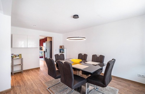 Zell am Harmersbach Apartment | Apartment 'Zum Alten Wald' with Private Terrace and Wi-Fi