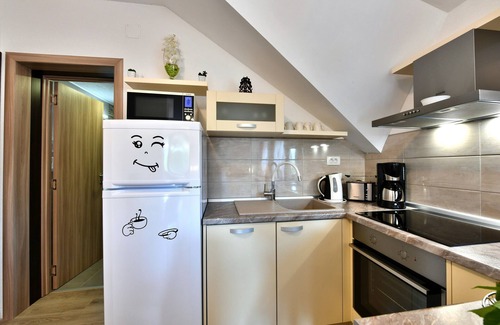 Seliste Dreznicko Apartment | Apartments and rooms Dragica, (16215), Selište Drežnicko, Croatia