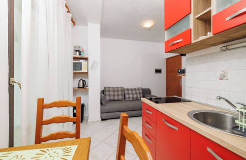 Ribarica Apartment | Apartments Bono (95351-A1) - Karlobag
