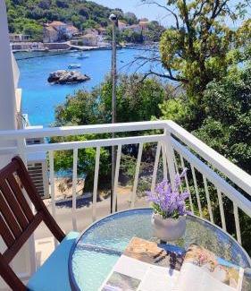 Molunat Apartment | Apartments by the sea - Villa Ana