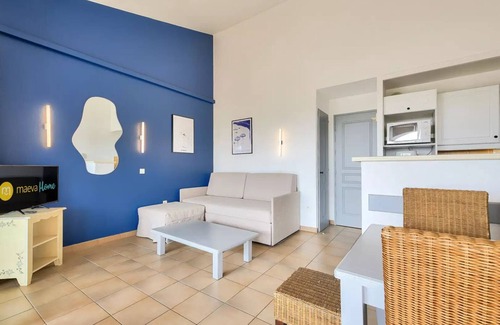 Les Restanques Apartment | Apartments in the Restanques of the Gulf of St Tropez - maeva Home - Apartment sea view 6 people - Selection