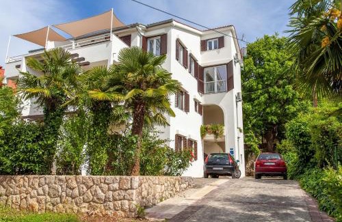 Njivice Apartment | Apartments Meri
