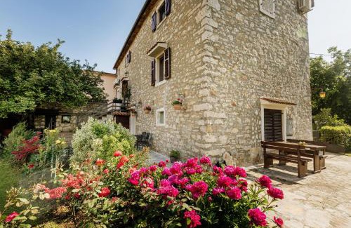 Babici Apartment | Apartments Mirna Stress free Vol.2