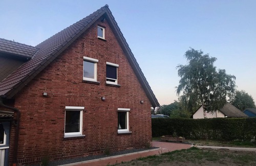 Lembruch Apartment | Apartments Möwe - Apartment ground floor with lake view