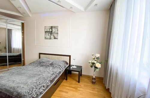 Baranavichy Apartment | Аpartments on the square 365