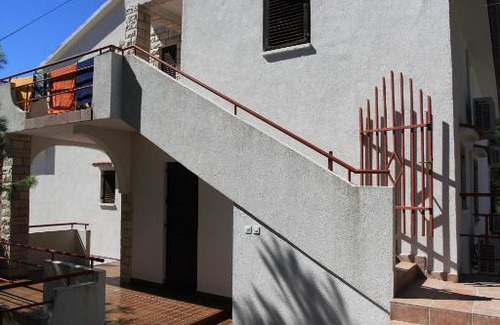 Vrboska Apartment | Apartments Pinus
