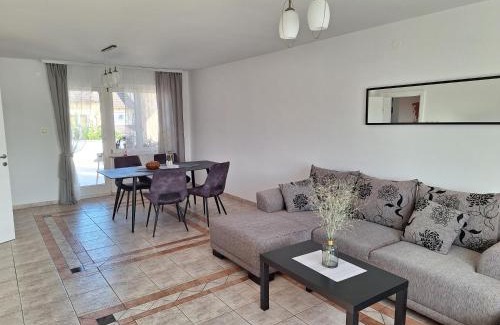Bjelovar Apartment | Apartments Place4you