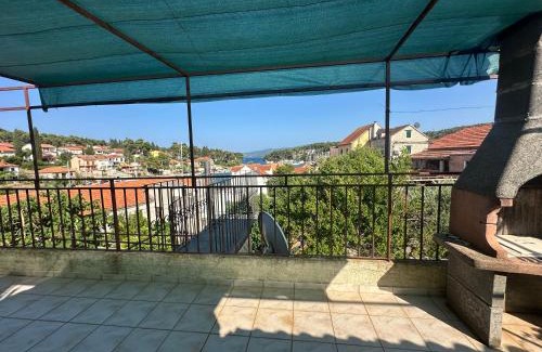 Vrboska Apartment | Apartments Renato
