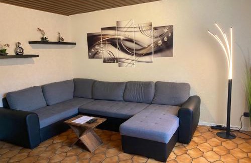 Neunkirchen Apartment | Apartments Rhona III und IV Neunkirchen City