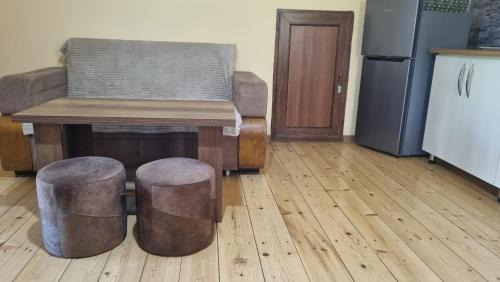 Akhali Ubani House | Apartments With Balcony And Mountain View