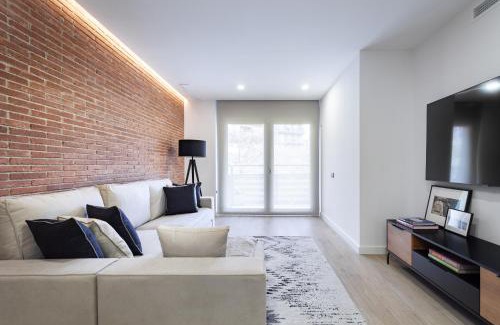 Les Corts Apartment | ApartsNouBcn Equador Les Corts