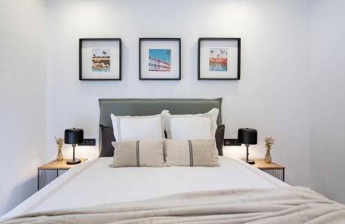 Les Corts Apartment | ApartsNouBcn Equador Les Corts