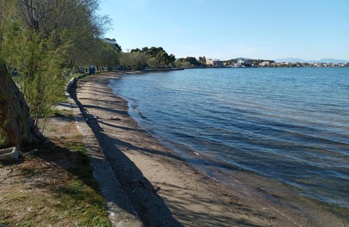 Chalcis Apartment | Apollon and Artemis