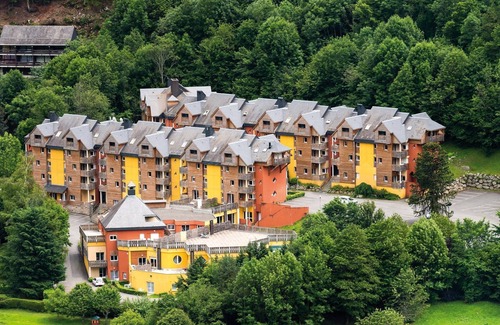 Cauterets Condo | Appart Équipé Près du Centre-Ville