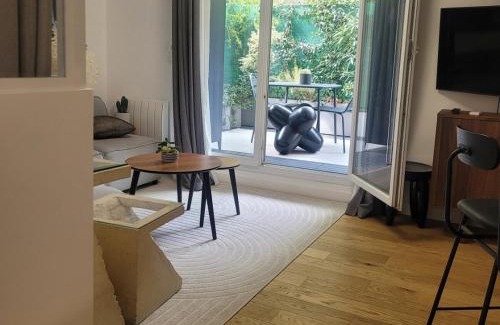 La Ciotat Apartment | appart avec piscine casino plein air et plage