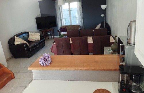 La Mare Aubry Apartment | Appart Côte 204 Bis, Quartier Calme Proche des Commerces et Nature