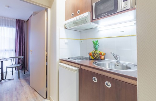 Angouleme Apartment | Appart'City Classic Angoulême Centre