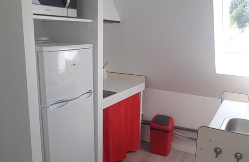 Plouzane Apartment | "Appart-Etape": T1bis 24m², R + 1, furnished for 2 or 3 people, from 2 nights