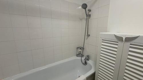Rosny-sous-Bois Apartment | Appart familiale 6 pers avec parking - PARIS
