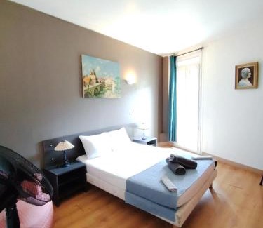 Amelie-les-Bains-Palalda Apartment | Appart'Hôtel Le Combes