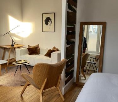 Arras Apartment | Appart POP 1 Centre ville calme avec parking