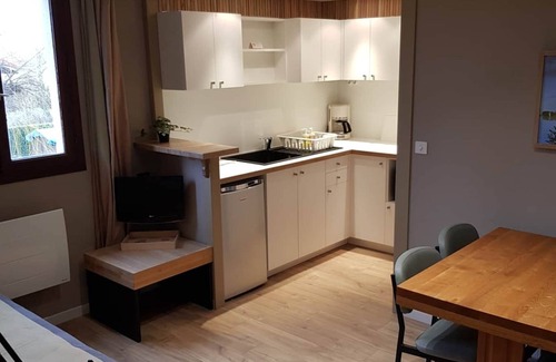 Ennezat Apartment | Appart. Tilleul (2 bedrooms)