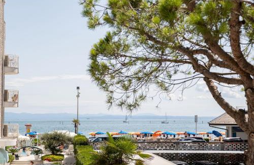 Lignano Sabbiadoro Apartment | Appartamenti Lignano Sabbiadoro - Villa Ammiraglia