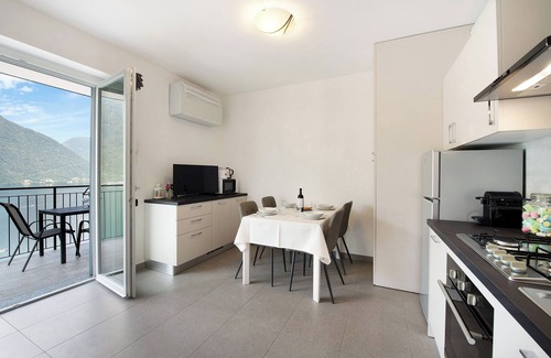 Nesso Apartment | Appartamento 4 Il Tornante with Lake & Mountain Views, Wi-Fi, A/C & Balcony