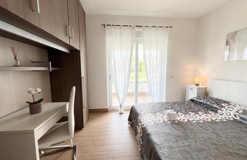 Zona XXXIV Casal Palocco Apartment | Appartamento a Roma in Via Molteni - Villaggio Verde