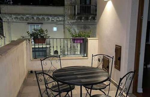 Mili San Pietro Apartment | Appartamento antica via del dromo