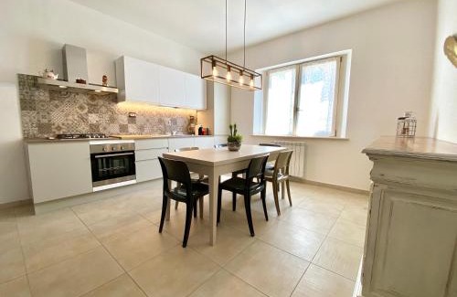 San Vincenzo Apartment | Appartamento Camelia