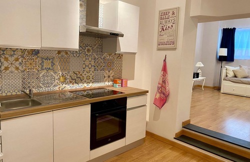Oregina Apartment | Appartamento con box Privato a 10 Minuti dal Centro