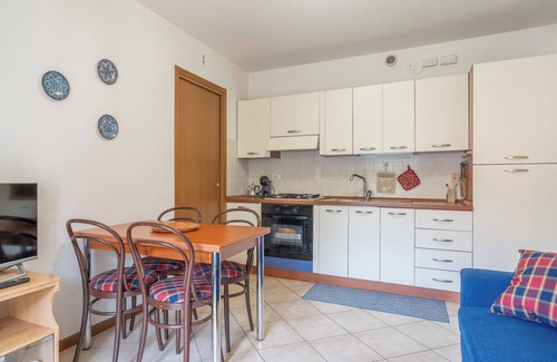 Cassina Valsassina Apartment | Appartamento con terrazzo vista monti a Cassina