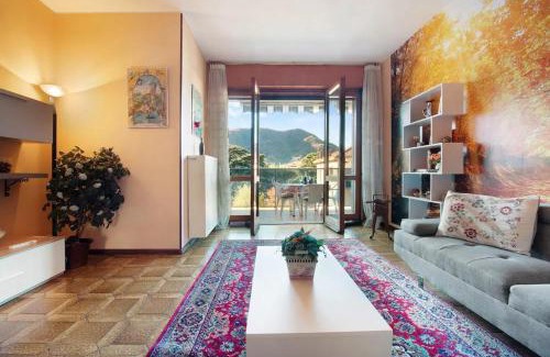 Como House | Appartamento House of Roses con vista Duomo