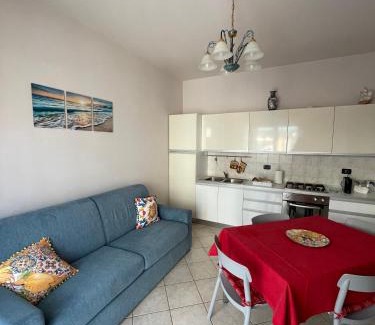 Loano Apartment | Appartamento ' Il sole di Vale'