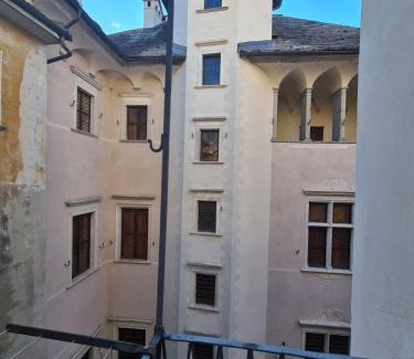 Domodossola Apartment | Appartamento in centro storico La Corte
