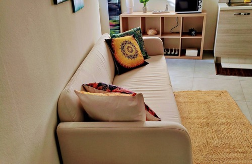 Morcote Apartment | Appartamento Nuovo a Morcote Stile Zen nel Centro Storico con Animali Ammessi