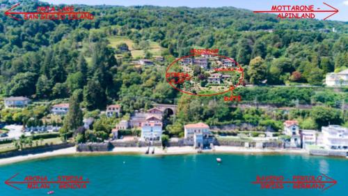 Carciano Apartment | Appartamento vista Lago, giardino spiaggia a Stresa vista Isole Borromee e Golfo Borromeo - STRESAFLAT