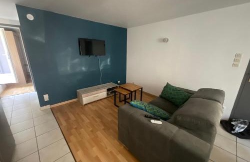 Thuilley-aux-Groseilles Apartment | Appartement indépendant