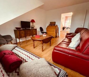 Hauteville-sur-Mer Apartment | Appartement 200m de la plage